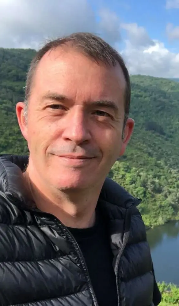 Dr. Jamie Goode